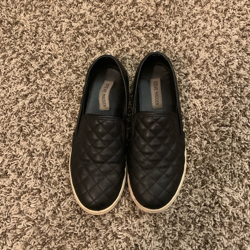 Steve Madden back slip on shoes